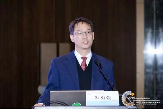 换肤——，科技与人性的交融，一场美的革命
